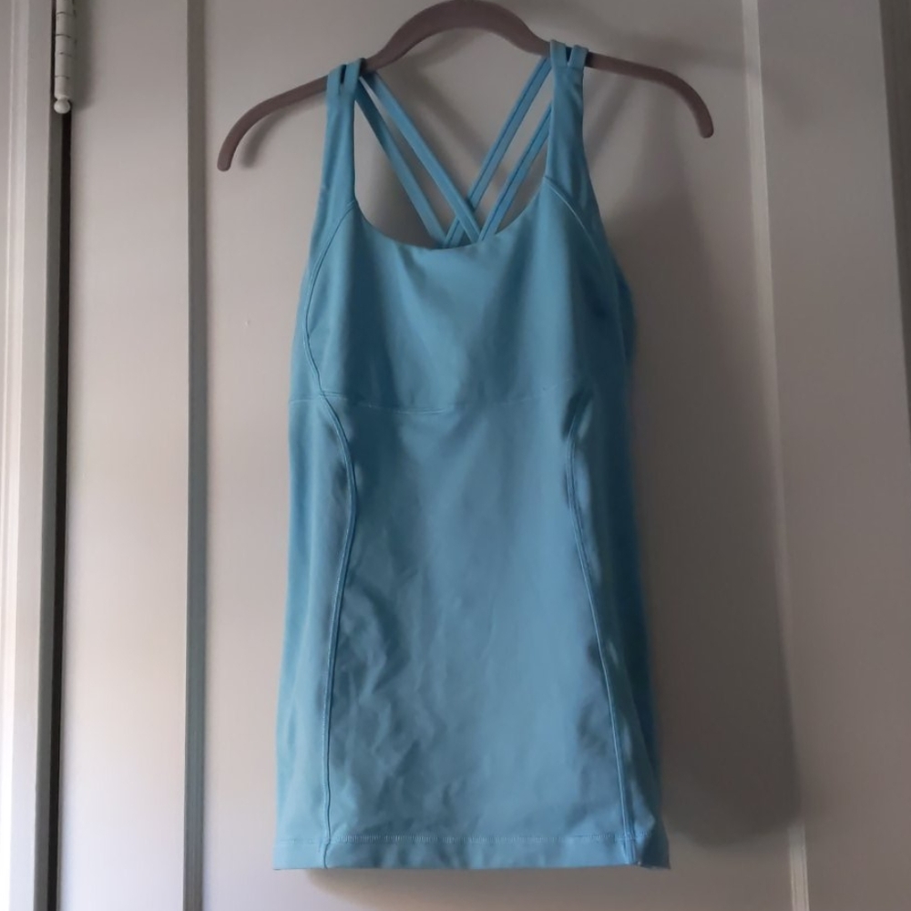 Lululemon guc workout top